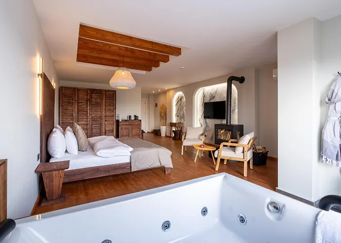 Ephesus Select شقة